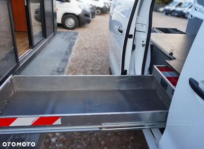 Peugeot EXPERT VAN 2.0HDI MOC122 WZMOCNIONY ŁADOWNOŚĆ 1513kg SILNIK 2.0HDI Euro6 ALUCA Niemiecka zabudowa paki - 26