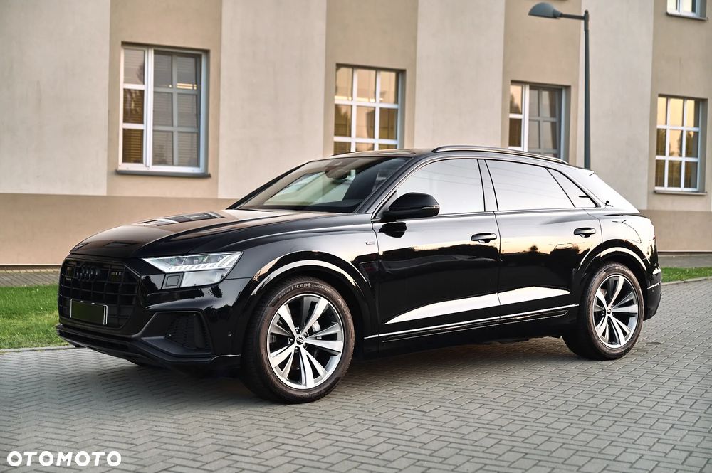 Audi Q8 - 6