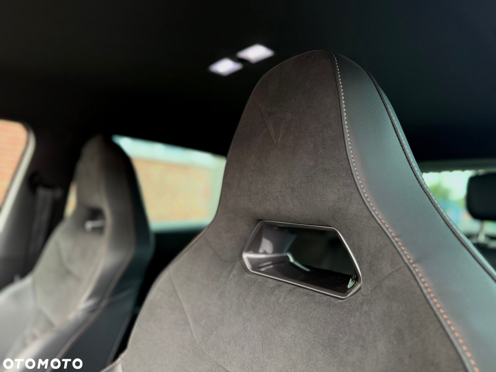 Cupra Ateca 1.5 TSI DSG - 10
