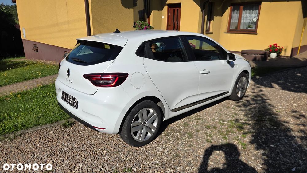 Renault Clio - 12