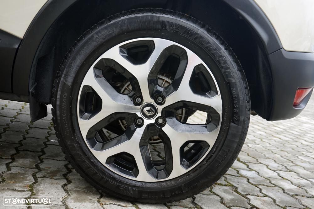 Renault Captur 1.2 TCe Exclusive - 29