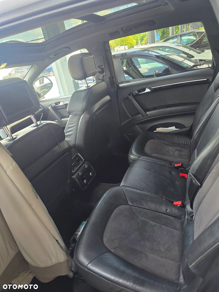 Audi Q7 - 8