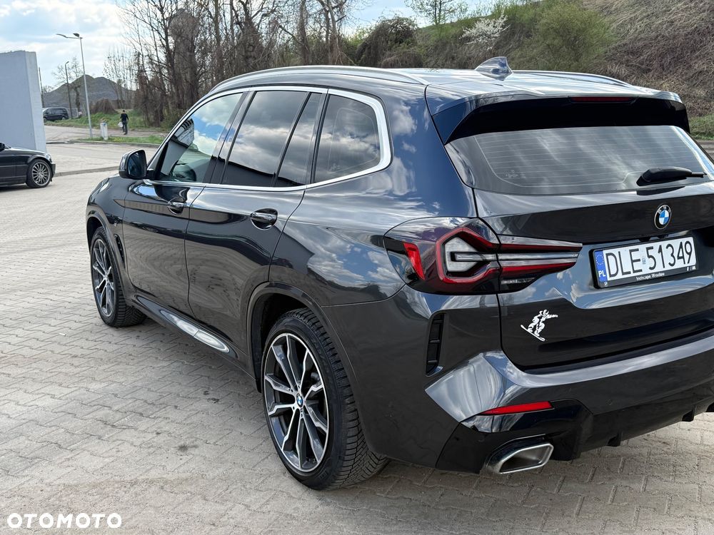 BMW X3 xDrive20d M Sport Edition - 4