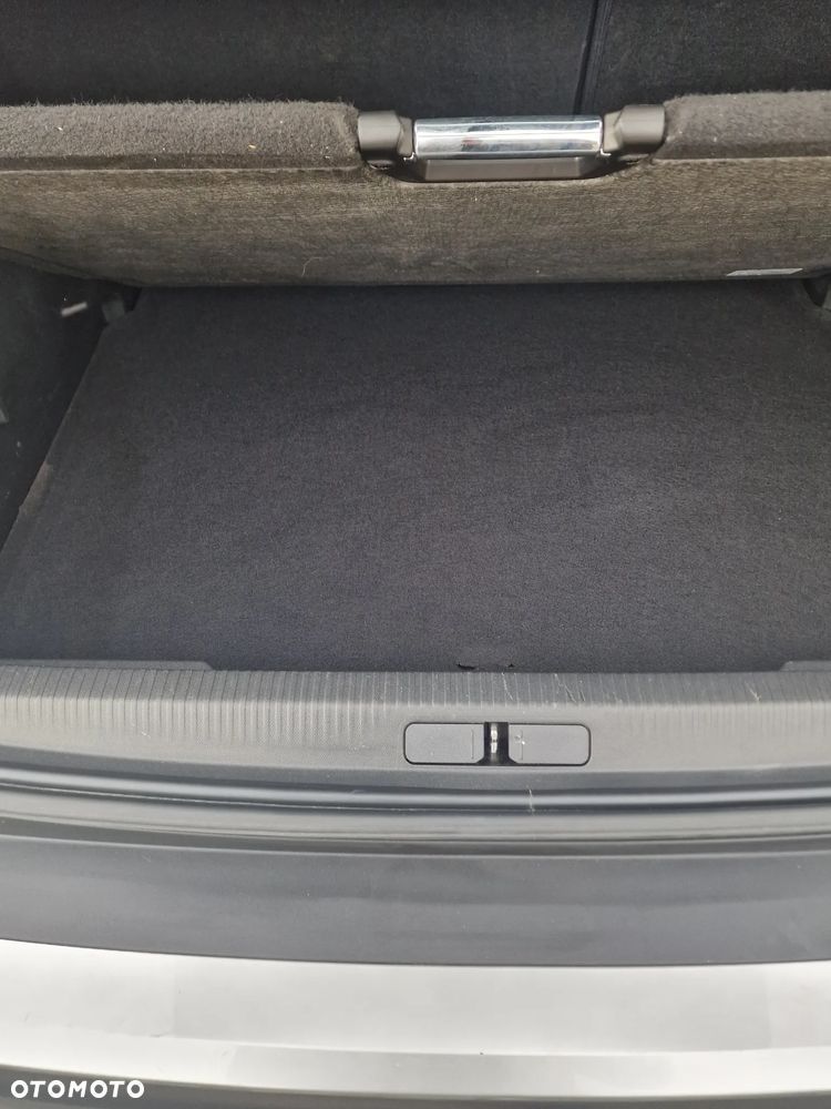 Peugeot 2008 1.2 PureTech Allure Pack S&S - 13