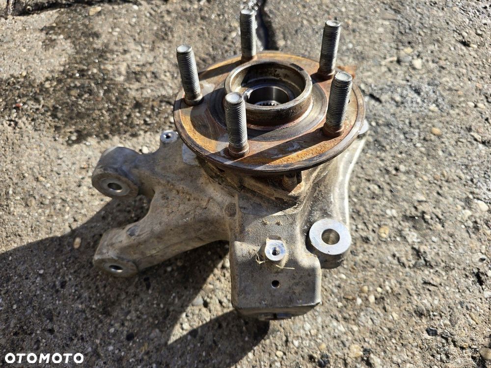 zwrotnica piasta przód prawy jeep wrangler jl 3.6 18r 10017691 - 2