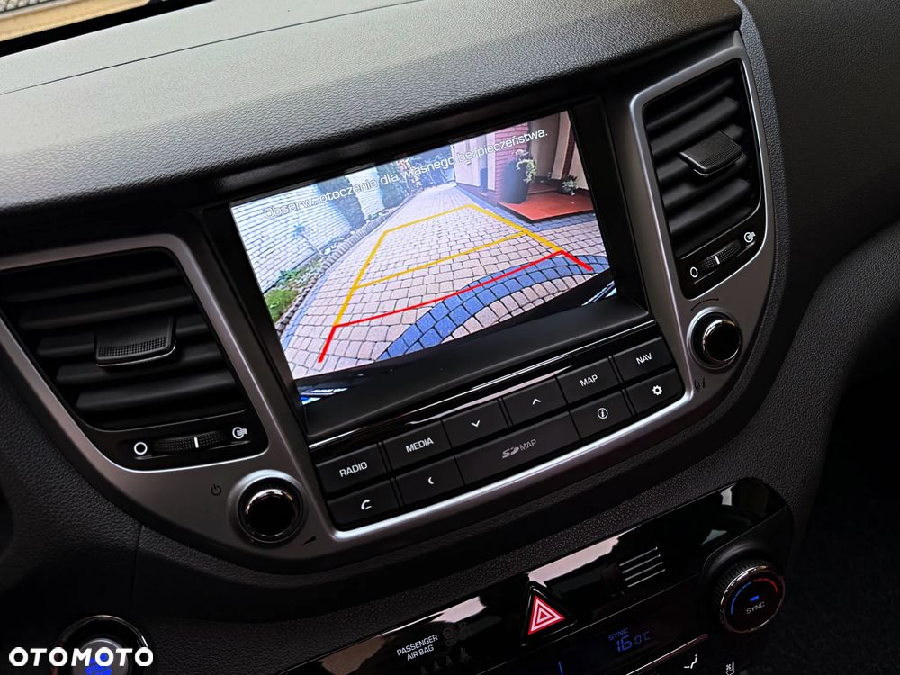 Hyundai Tucson 2.0 CRDI 4WD Automatik Premium - 31