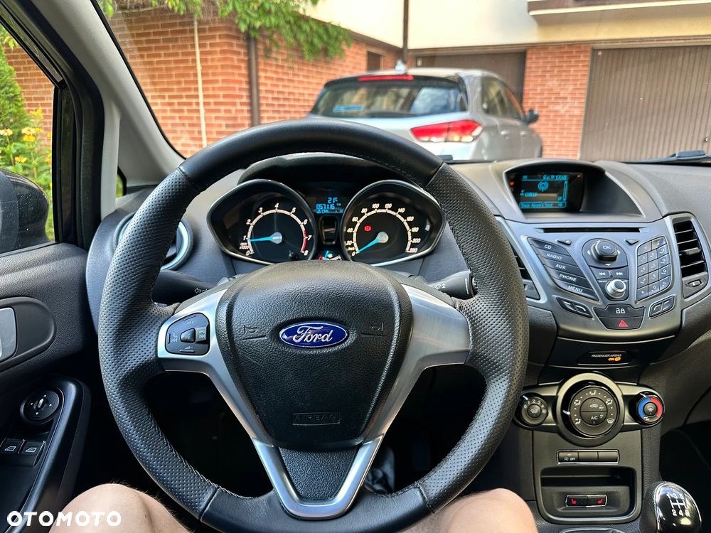 Ford Fiesta 1.0 EcoBoost SYNC Edition - 13