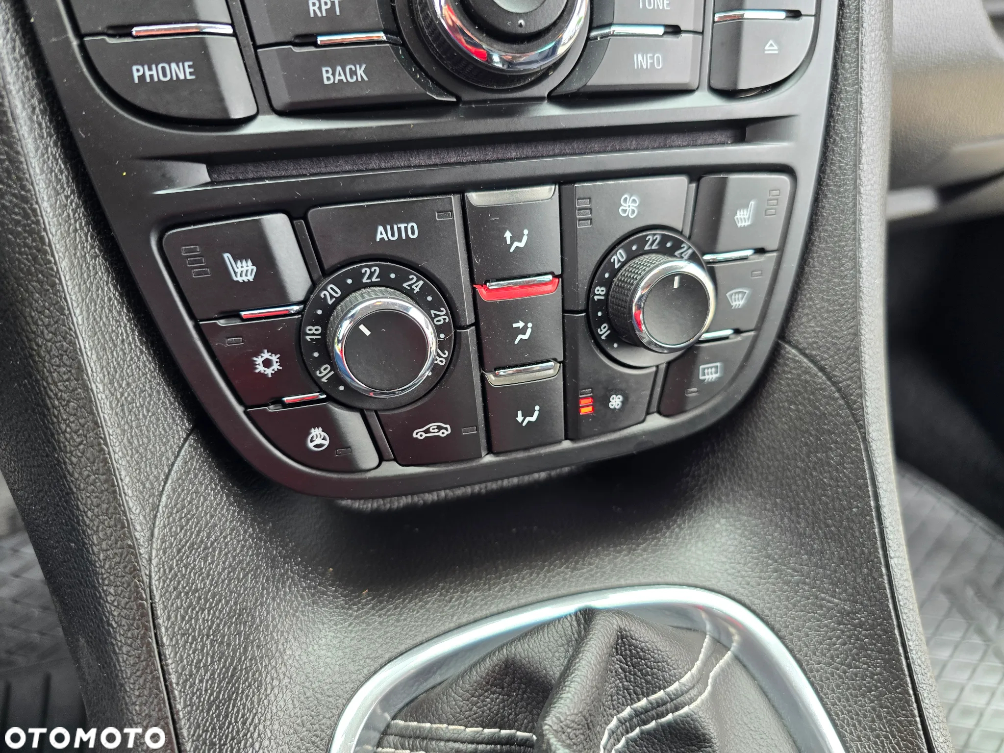 Opel Meriva - 31