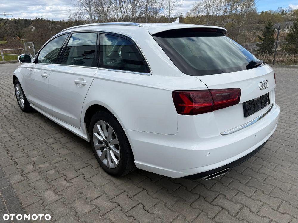 Audi A6 Avant 2.0 TDI Ultra S tronic - 35