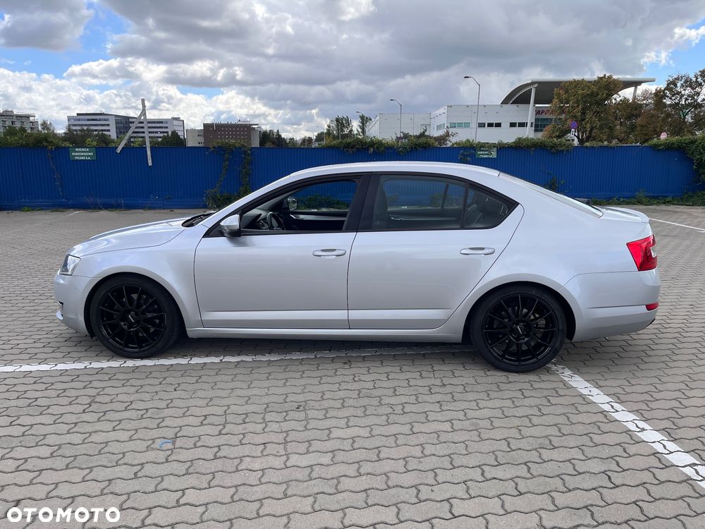 Skoda Octavia 1.8 TSI Elegance DSG - 5