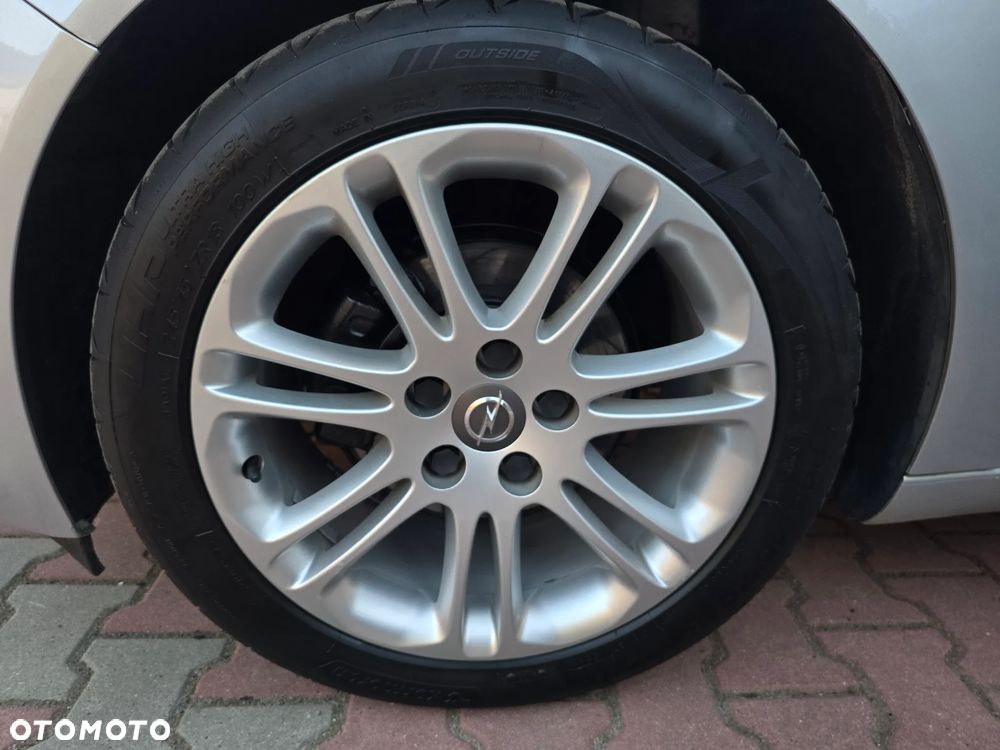 Opel Insignia 1.8 Cosmo - 18