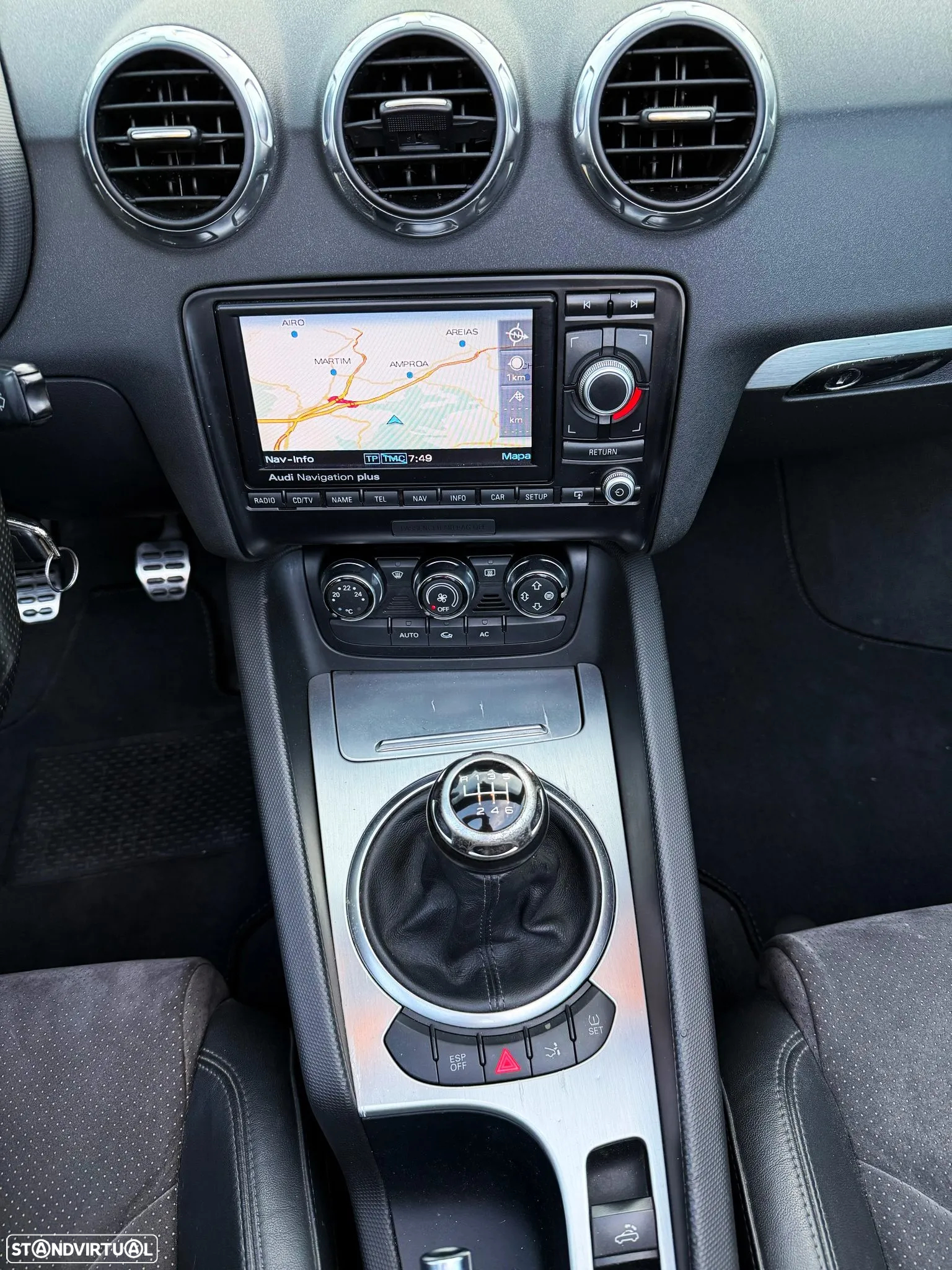 Audi TT Coupé 2.0 TDI quattro - 13
