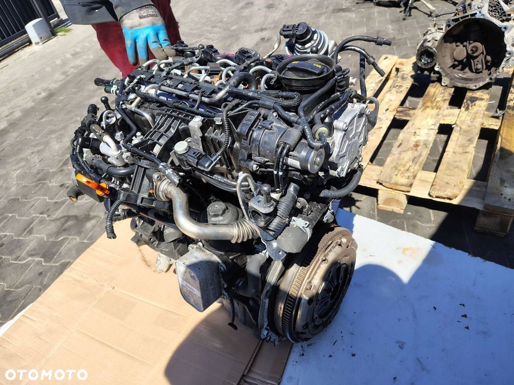 SILNIK KOMPLETNY Z NASTAWNIKIEM CAY/CAYC VOLKSWAGEN GOLF 6 VI 1.6 TDI 97TYŚ - 12