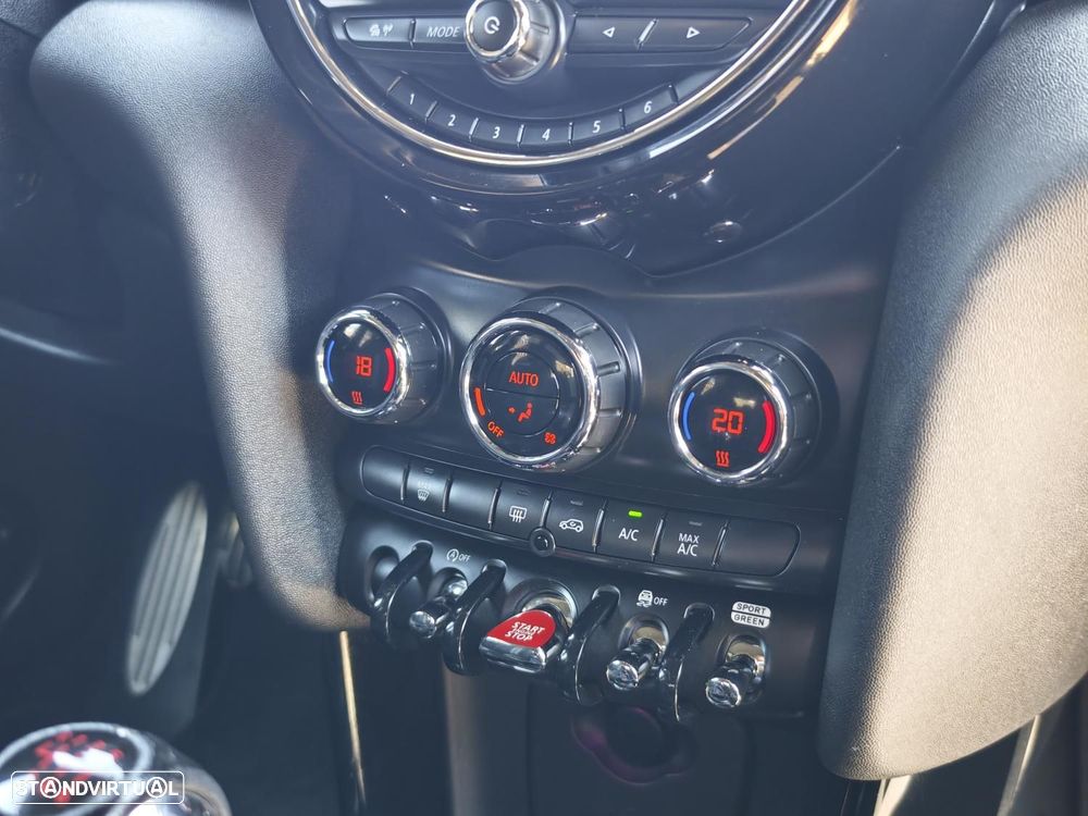 MINI 5 Portas Cooper D - 41