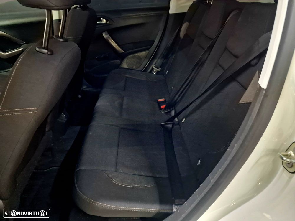 Peugeot 2008 PureTech 82 Style - 8