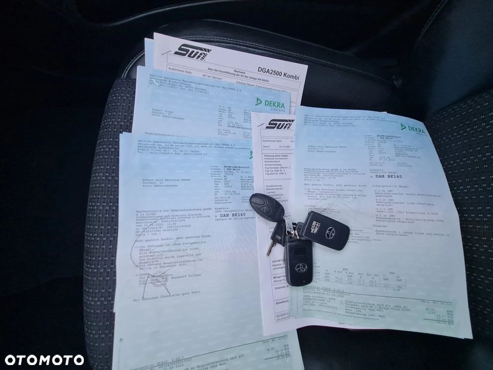 Toyota Auris 2.0 D-4D Executive - 38