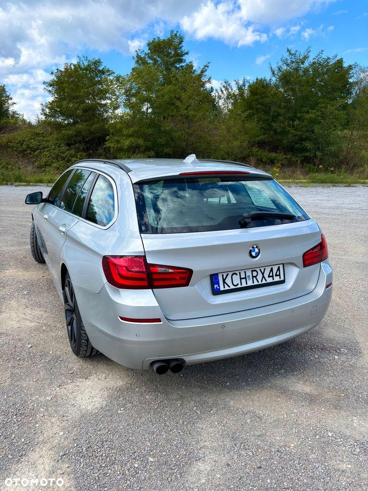 BMW Seria 5 520i Luxury Line - 7
