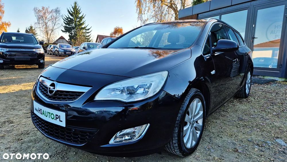 Opel Astra 1.4 Turbo Cosmo - 1