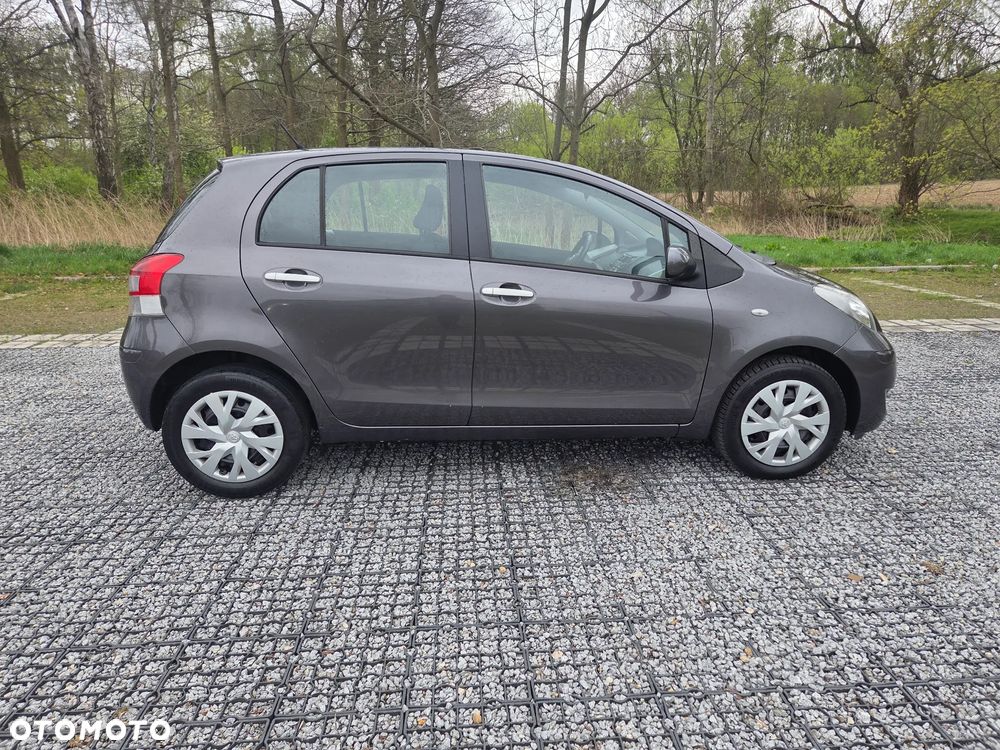 Toyota Yaris 1.33 VVT-i Sol - 7