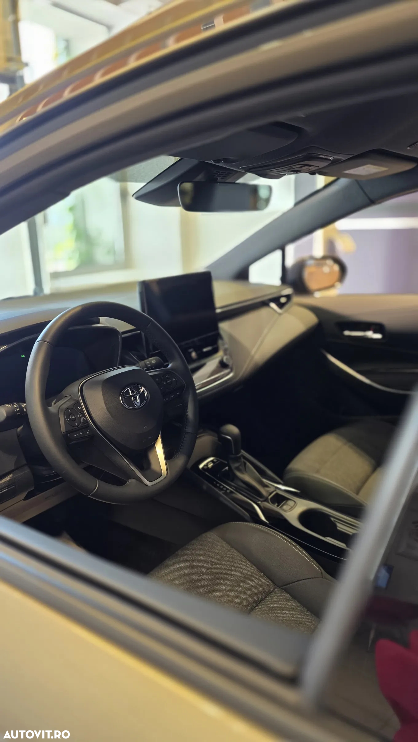 Toyota Corolla 1.8 HSD Dynamic - 4