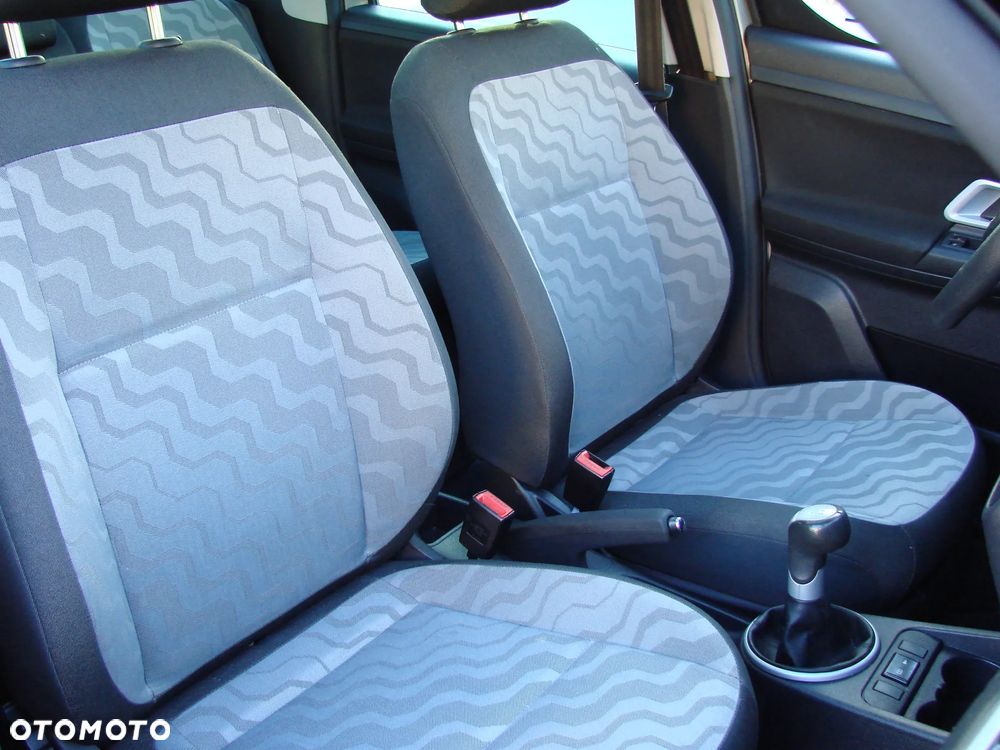Skoda Roomster - 17