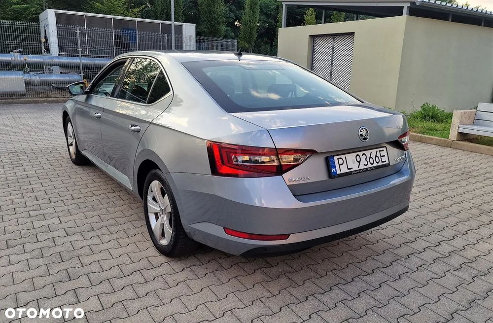 Skoda Superb 1.5 TSI ACT Style DSG - 3