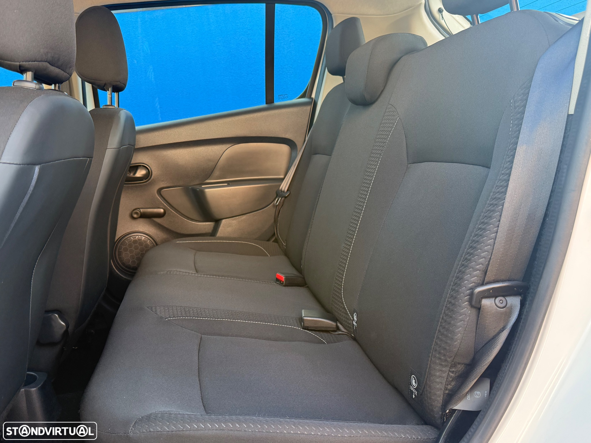 Dacia Sandero 1.0 SCe Comfort - 8