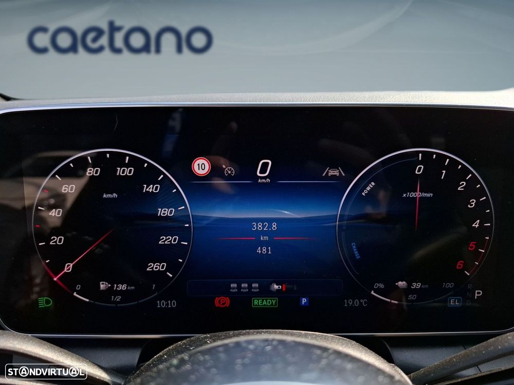 Mercedes-Benz GLC 300 de 4Matic - 17