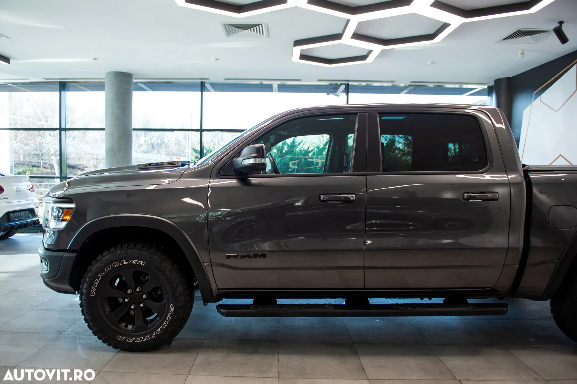 Dodge RAM - 11