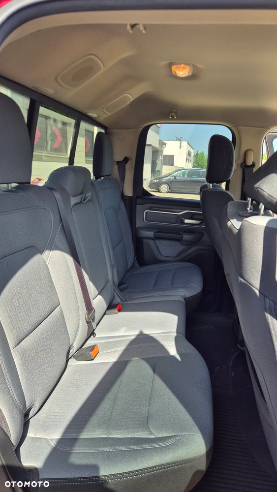 RAM 1500 5.7 Crew Cab Bighorn - 14