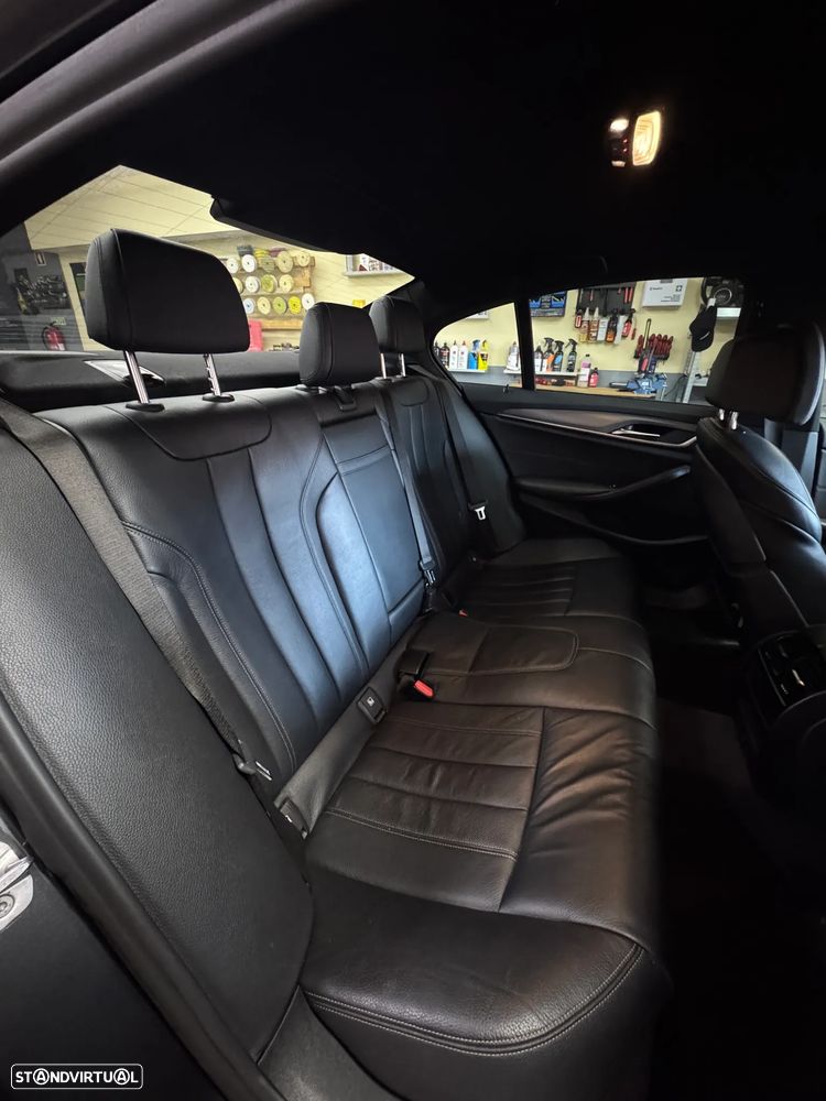 BMW 520 d Pack M Auto - 11