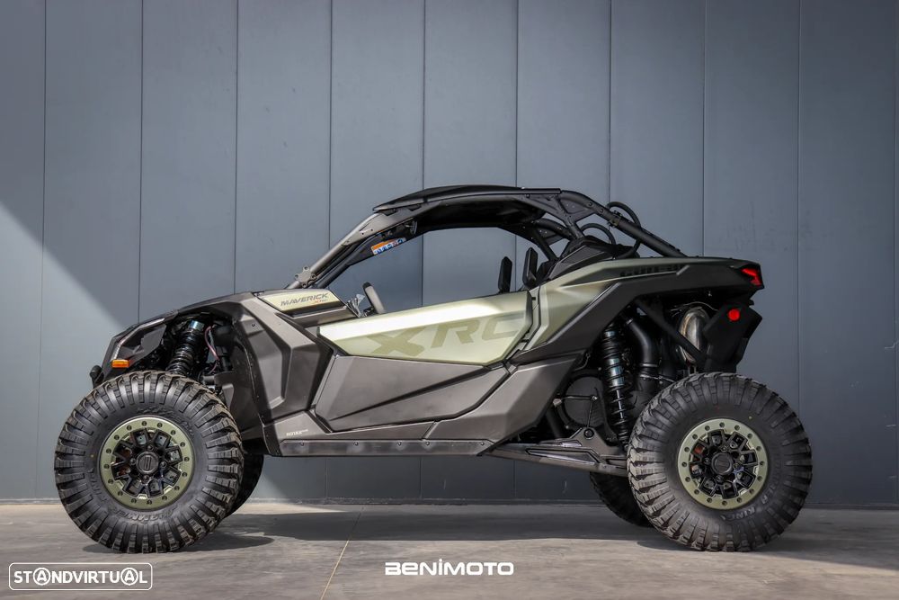 Can-Am Maverick X3 X RC TURBO RR - 4