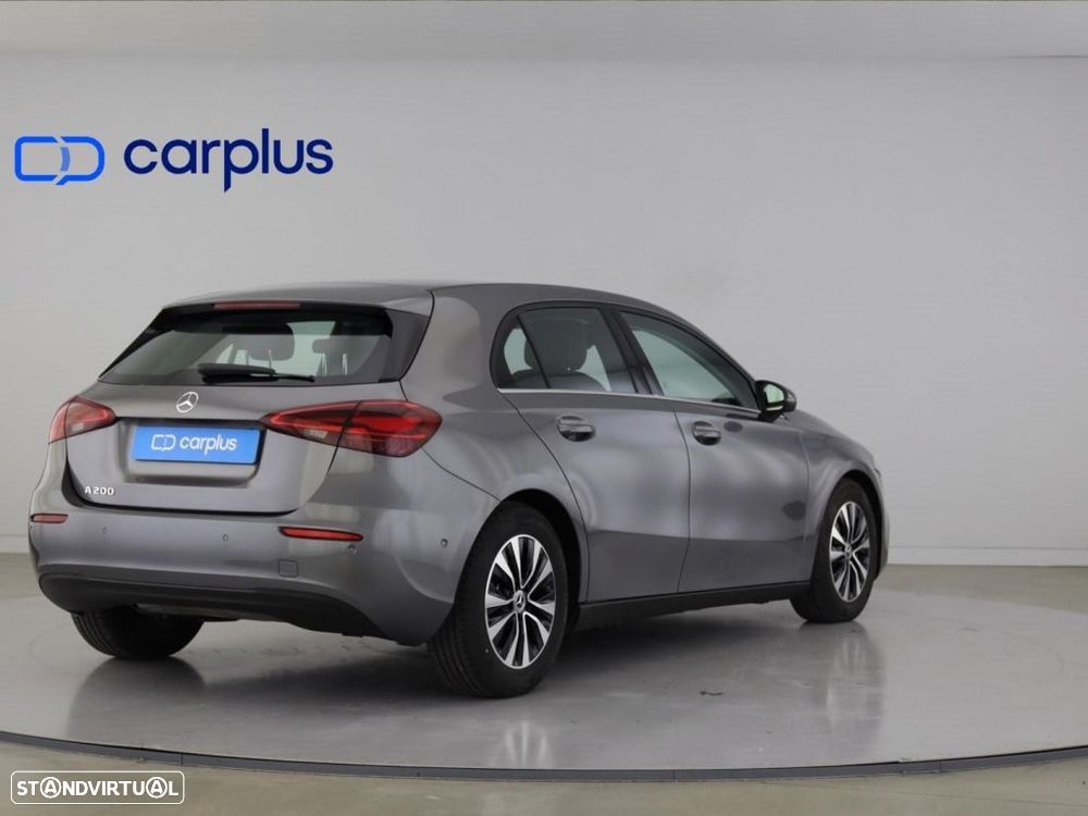 Mercedes-Benz A 200 Standard - 7