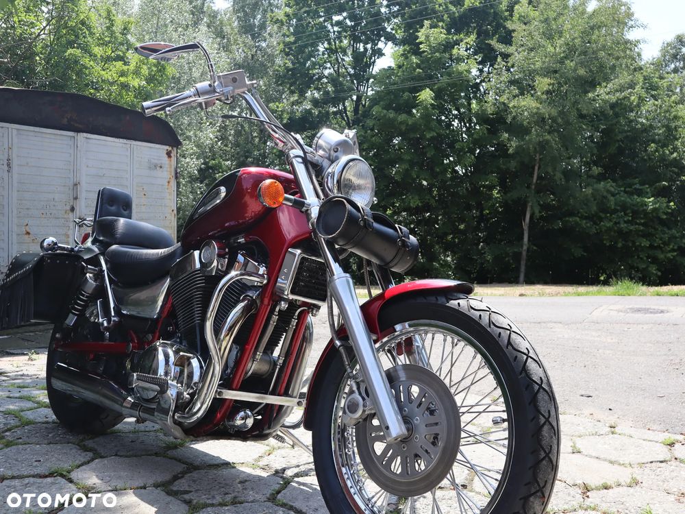 Suzuki Intruder - 7