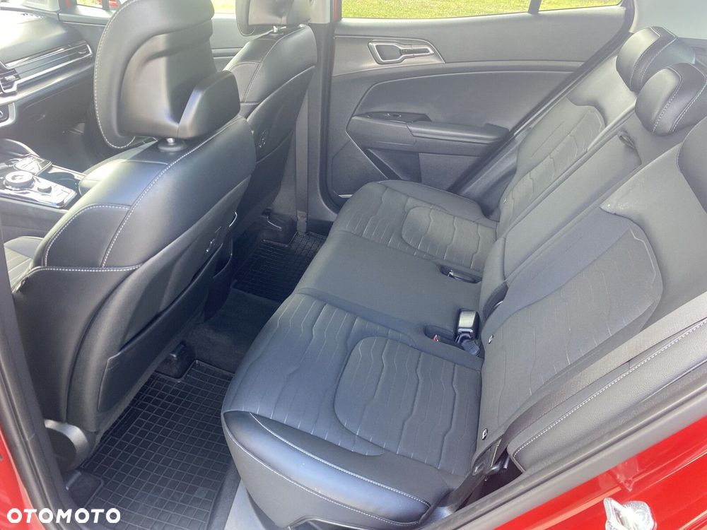 Kia Sportage 1.6 T-GDI MHEV Business Line 2WD DCT - 11