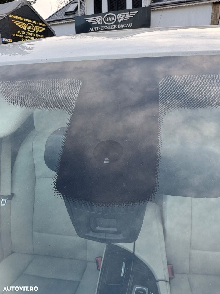 BMW Seria 5 525d Sport-Aut. Luxury Line - 8