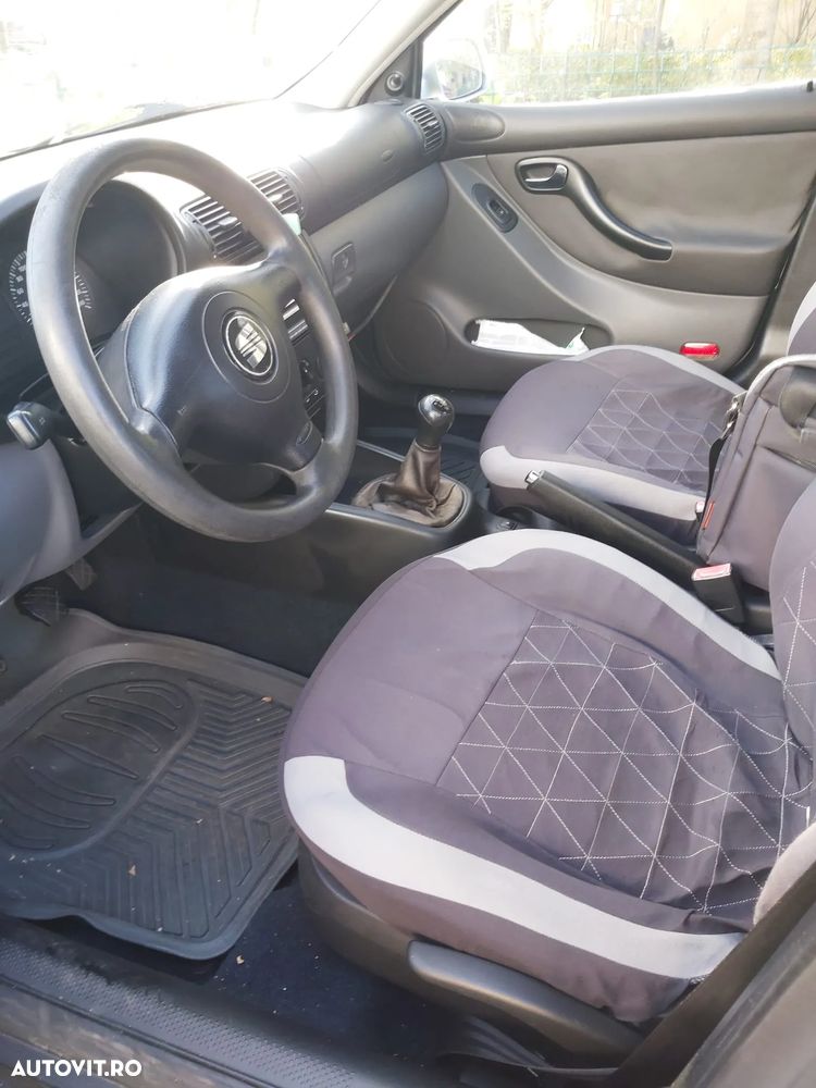 Seat Toledo 1.6 Signo - 8