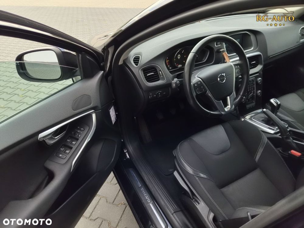 Volvo V40 - 37
