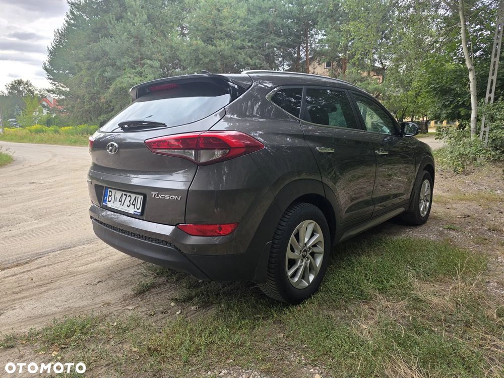 Hyundai Tucson 1.7 CRDI BlueDrive Style 2WD - 3