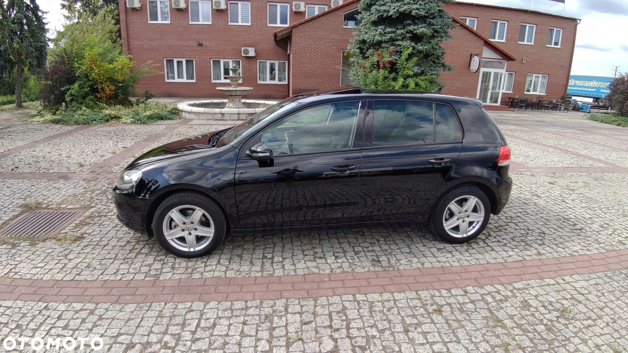 Volkswagen Golf 1.6 TDI DPF BlueMotion Technology Comfortline - 1
