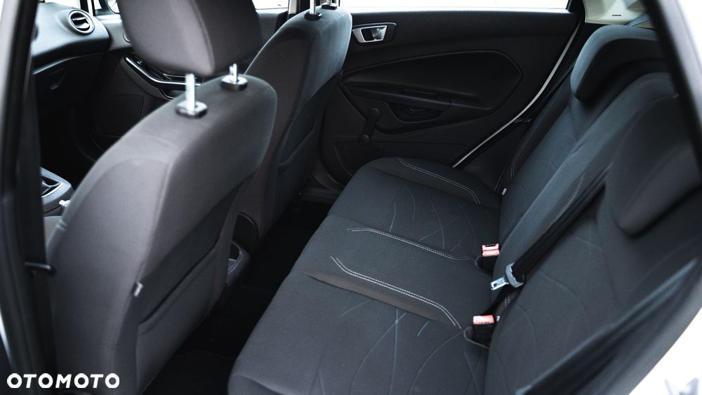 Ford Fiesta 1.25 Trend EU5 - 12