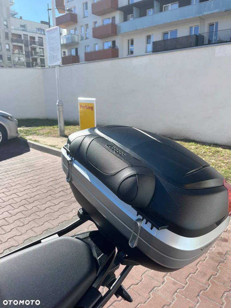 Honda CB - 18