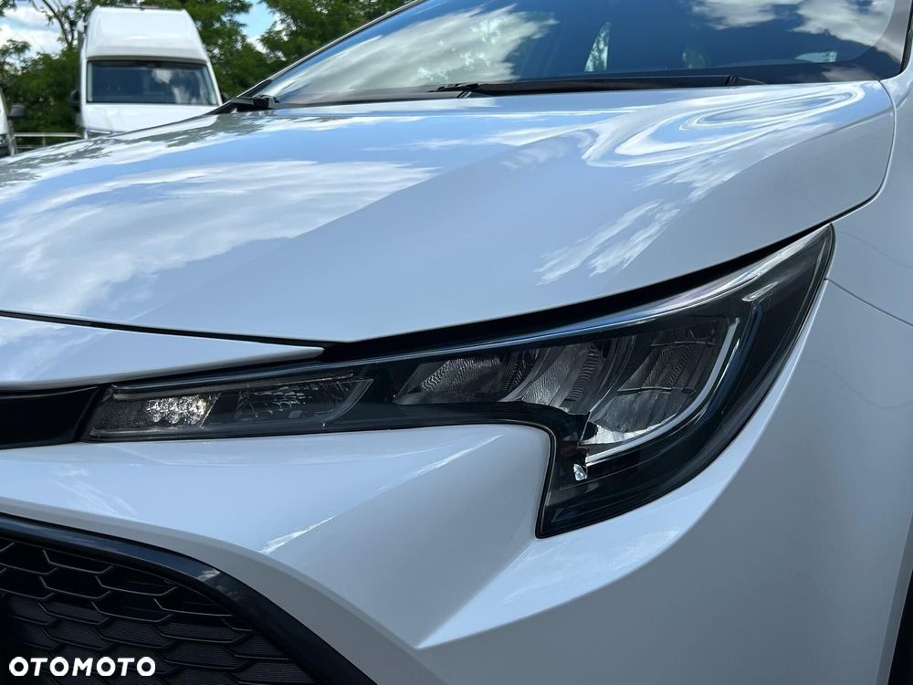 Toyota Corolla - 31