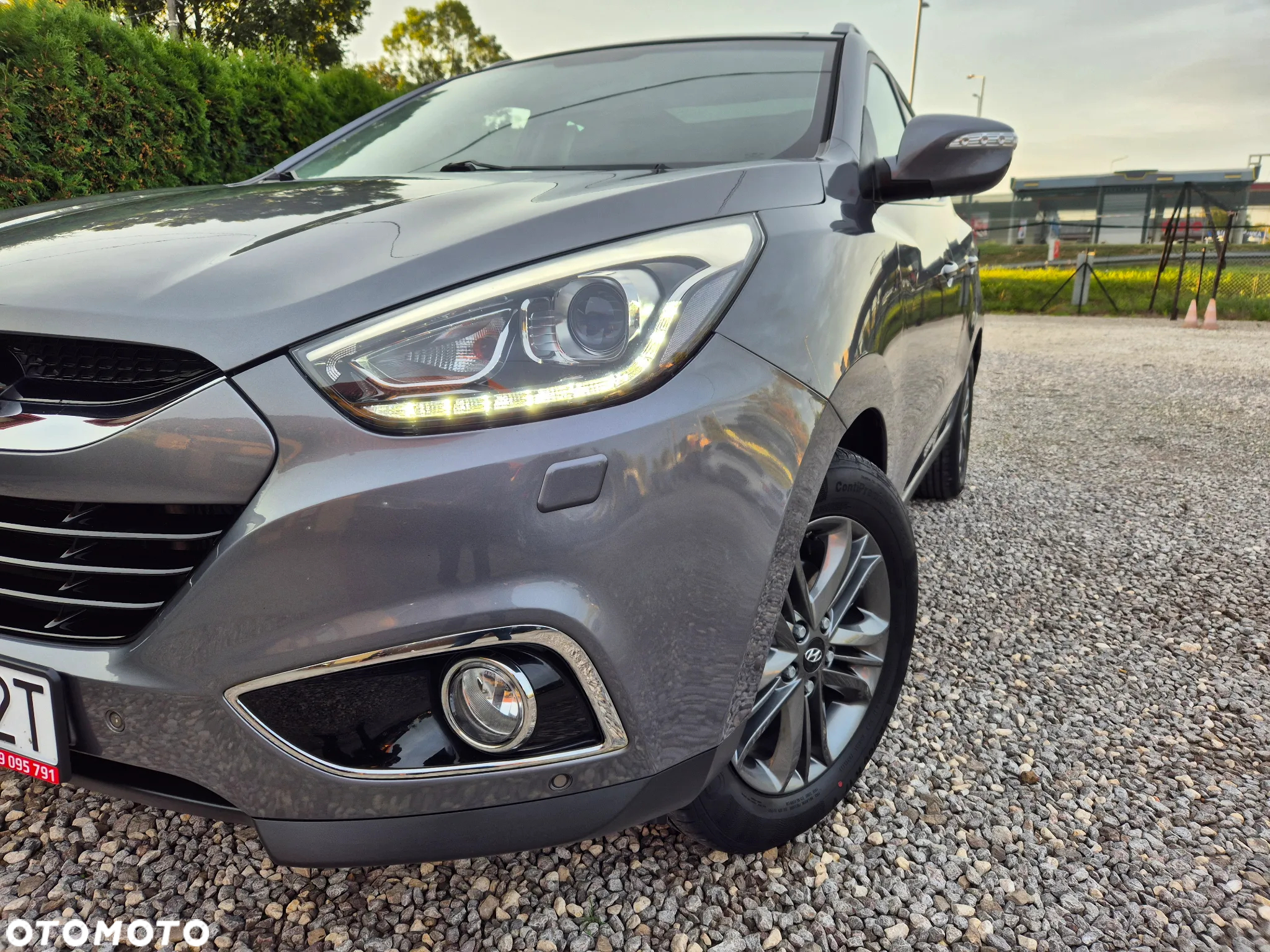 Hyundai ix35 1.7 CRDi 2WD blue Finale Gold - 11