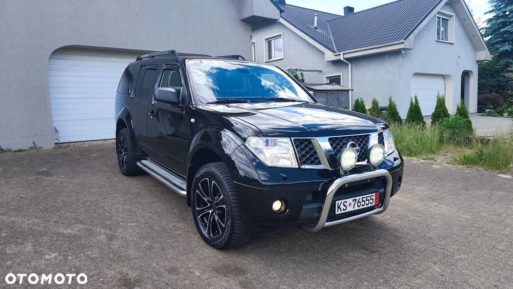 Nissan Pathfinder 2.5 dCi Premium - 37