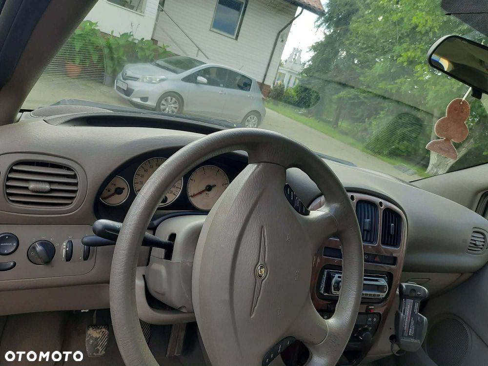 Chrysler Grand Voyager 2.5 CRD Classic - 5