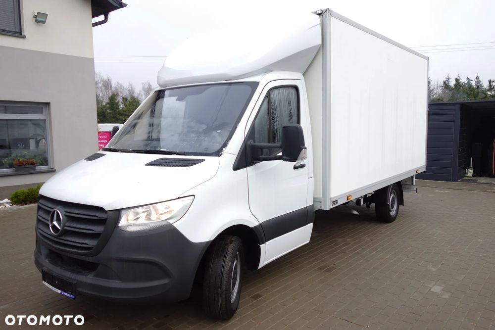Mercedes-Benz Sprinter 3.0 CDI Automat 190 KM Kontener +Winda  750 kg. - 18