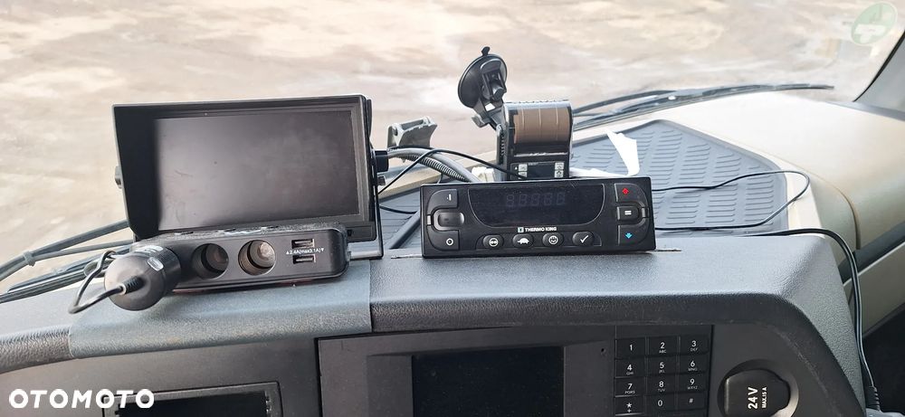 Mercedes-Benz ACTROS - 8