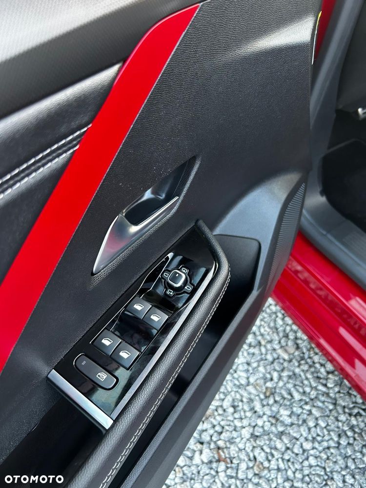Opel Astra VI 1.6 T Plug-in Hybrid GS Line - 23