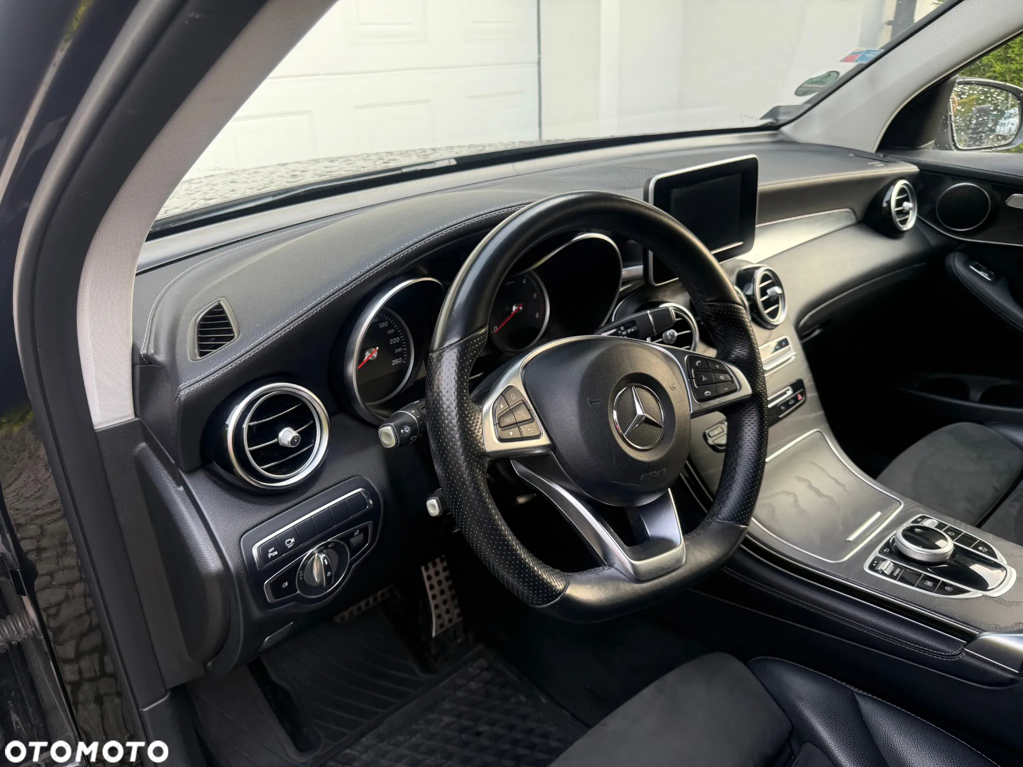 Mercedes-Benz GLC 220 d 4-Matic - 6